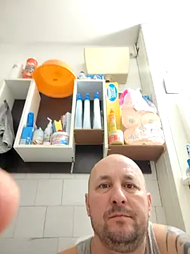 intx800 online show from February 26, 3:19 am