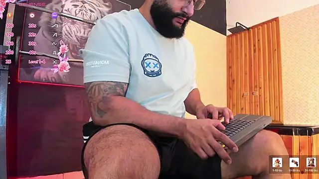 Luke  09 online show from May 27, 10:45 am