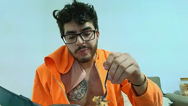 thomas gun online show from March 21, 3:43 am