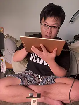 YoY-man online show from February 5, 9:46 am