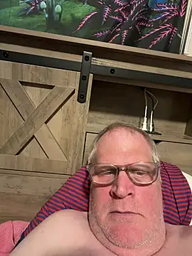 Mimmoromeo1973 online show from April 16, 5:29 am