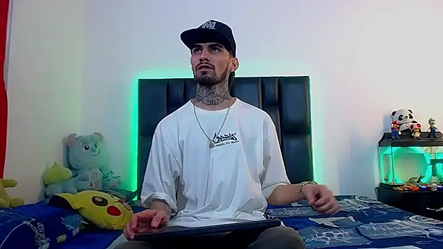 Brutal Sex Fucking online show from June 22, 2:28 am
