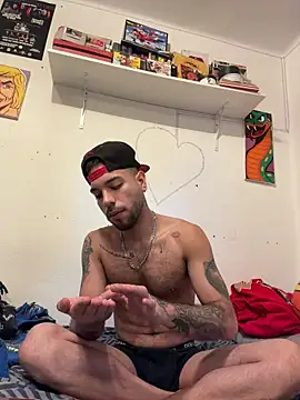 ScottishMantis online show from July 30, 12:59 pm