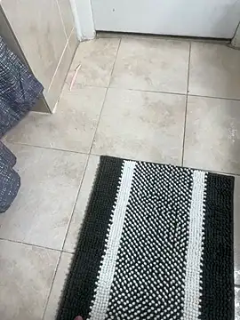 Melvinsiu online show from April 2, 10:39 pm