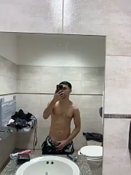 Alexaxelo online show from June 21, 3:28 pm