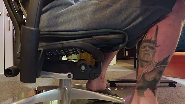 fillingyourthroat2 online show from January 25, 12:47 pm