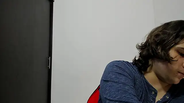 SexyRexy5 online show from December 7, 3:14 am