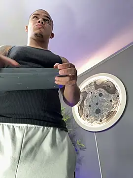 jordan mayers02 online show from March 11, 9:05 am