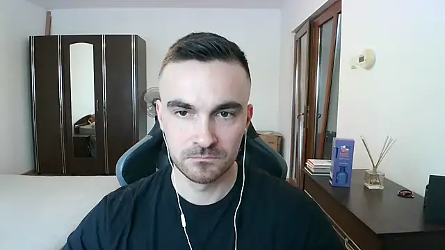 mu5clemania2 online show from April 1, 1:41 pm