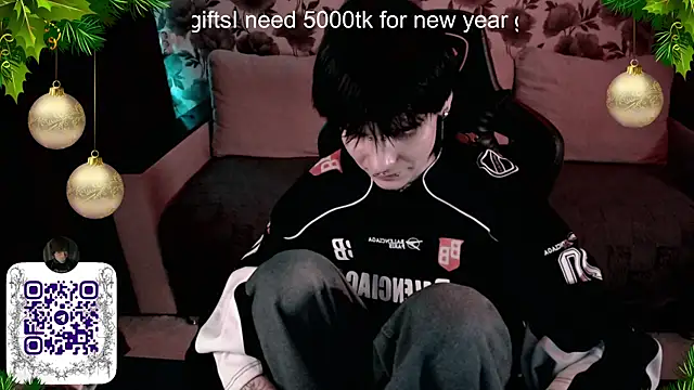 Kevin  badass online show from December 23, 11:47 am