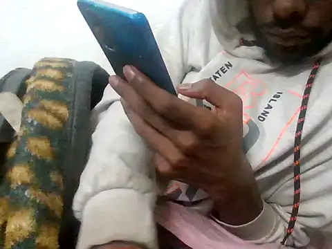 devilsam3327 online show from December 2, 5:27 pm