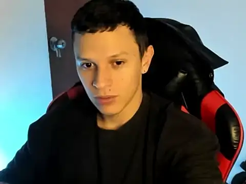 goodboy69l online show from June 24, 12:46 am