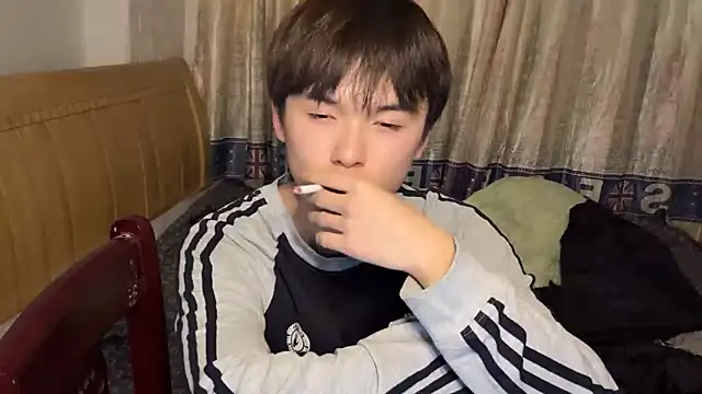 xiaottt1918 online show from January 6, 2:47 pm