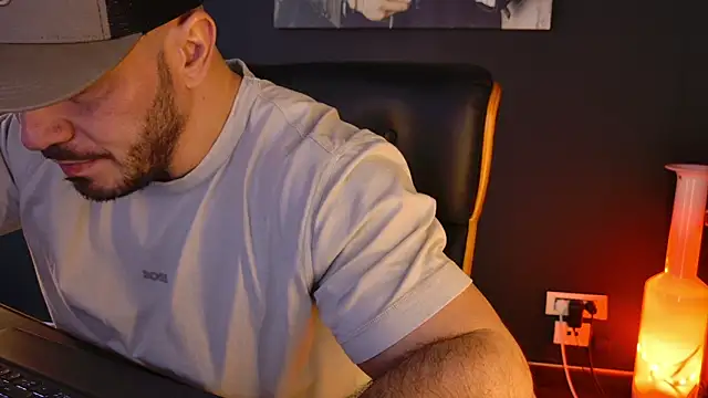 AngeloEric online show from March 7, 10:02 am