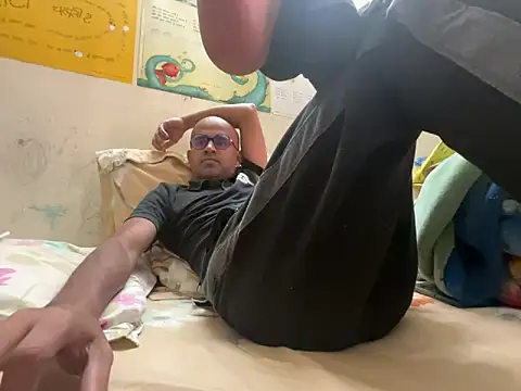 SammyChocolateIndian online show from February 6, 8:55 am