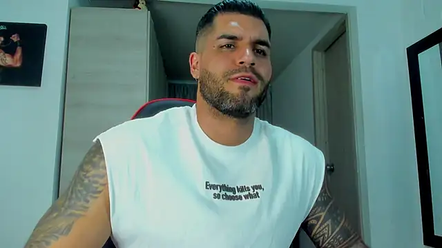 SamirHazard97 online show from May 28, 2:42 am