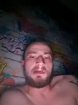 wariacik0024 online show from April 10, 12:06 am