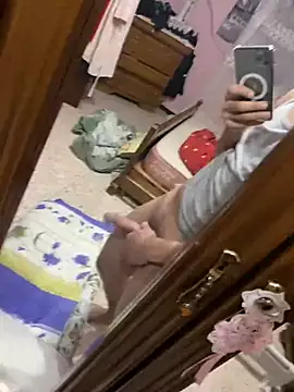 hot-boyy2 online show from February 14, 7:02 pm