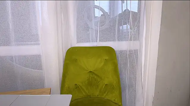 alyx garden online show from March 15, 12:13 pm