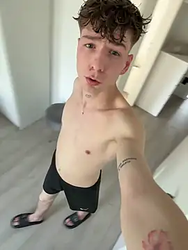 MiguelRausch online show from April 8, 3:43 pm