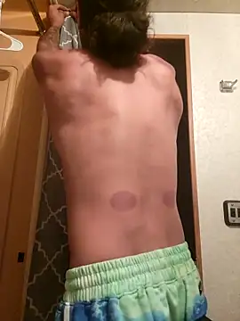 LargeDominoes online show from April 6, 4:42 am