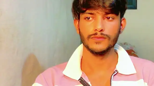 kingkartik7 online show from May 15, 3:53 pm