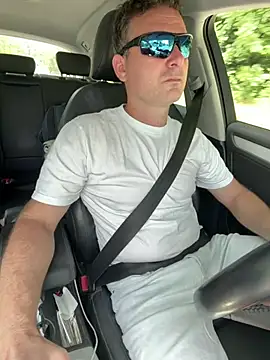 w12er online show from May 30, 12:05 pm
