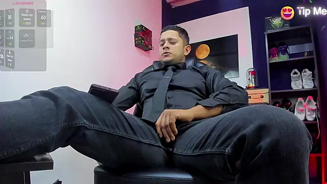 Marcos garcias online show from June 30, 10:05 am
