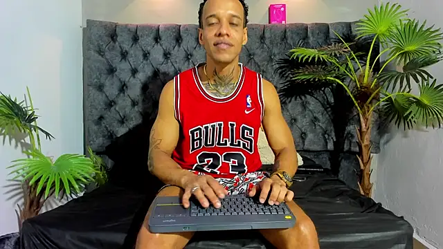 Salomon koude online show from June 24, 1:47 pm