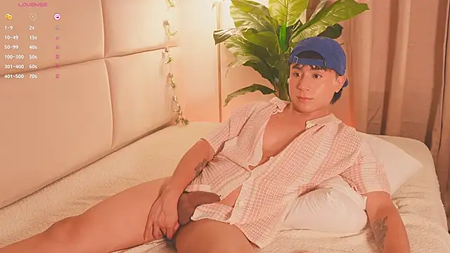 SweetHanson online show from May 23, 7:41 pm