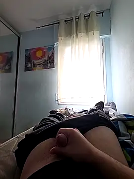 Chneor28 online show from February 2, 10:03 am