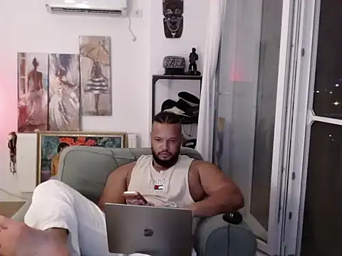 1LordKingsley online show from June 26, 7:55 am
