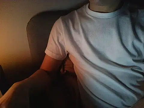 joe96666 online show from February 16, 6:28 pm