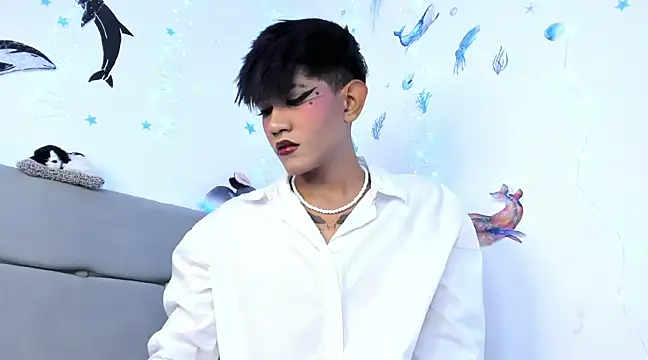 andrew uwu  online show from December 11, 10:38 pm