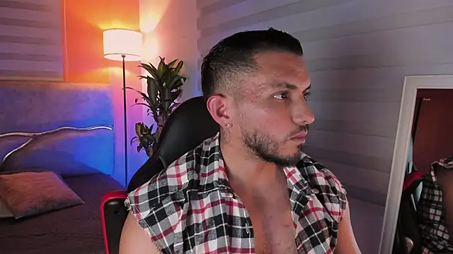 maximusclark1 online show from March 21, 10:47 pm