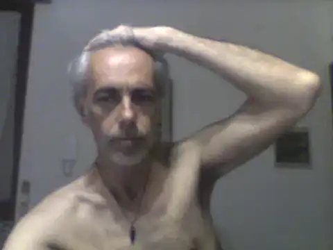 lombardodop73 online show from May 11, 9:23 pm
