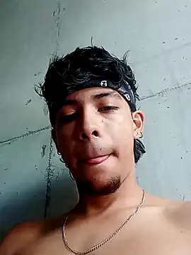 Elputas online show from November 4, 4:30 pm
