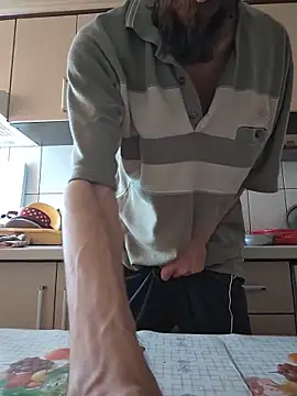 vulpe8400 online show from June 1, 1:00 pm