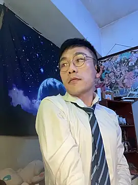 ex199212 online show from February 7, 10:22 am