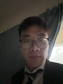 ex199212 online show from December 16, 11:07 pm