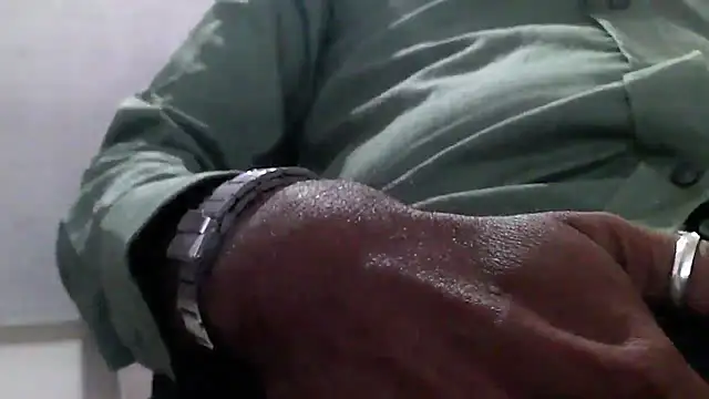 GO LALA online show from December 4, 4:32 am