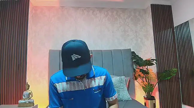 Leandro GB online show from March 13, 9:59 pm