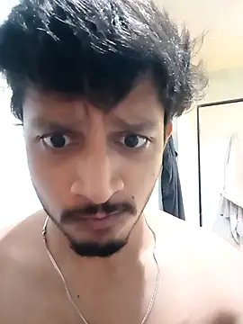 skinnyyyyyyyyy online show from July 1, 4:02 am