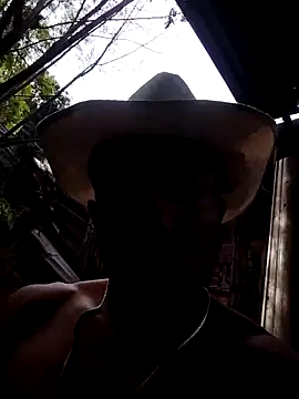 tayson  online show from April 25, 1:41 pm