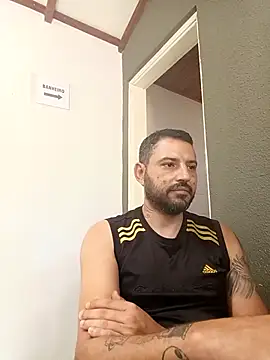 P4uzud4O online show from March 27, 12:17 pm