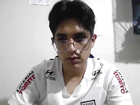 HardDick2 online show from April 2, 5:27 am