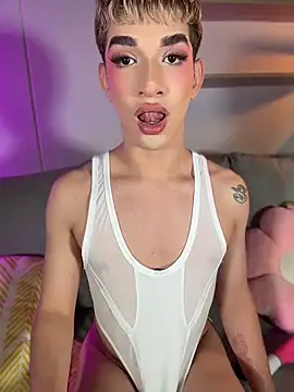 Cherry zayden  online show from July 11, 9:17 pm