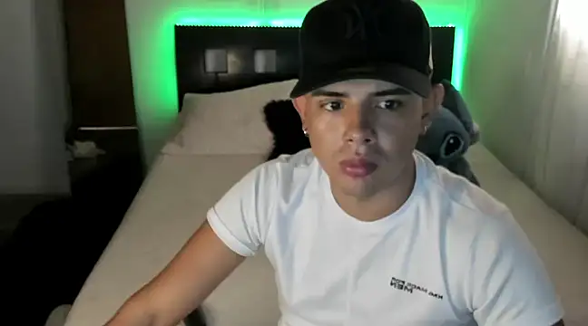 PipeRodriguez  online show from January 14, 5:01 pm