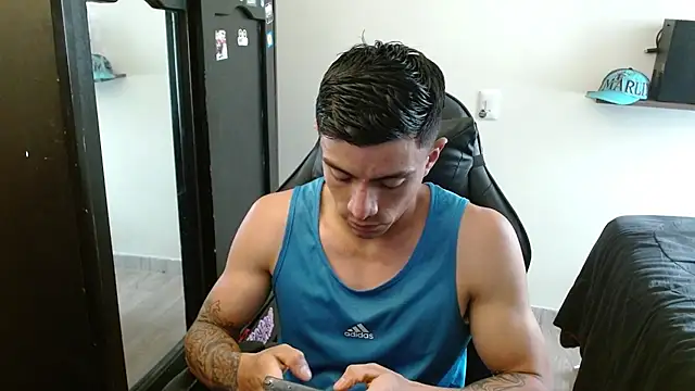 kv   xxx  online show from February 5, 8:38 pm