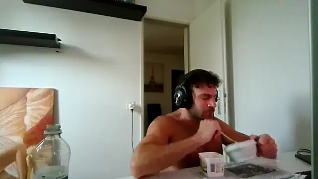 alpha-hunk online show from June 28, 5:52 pm